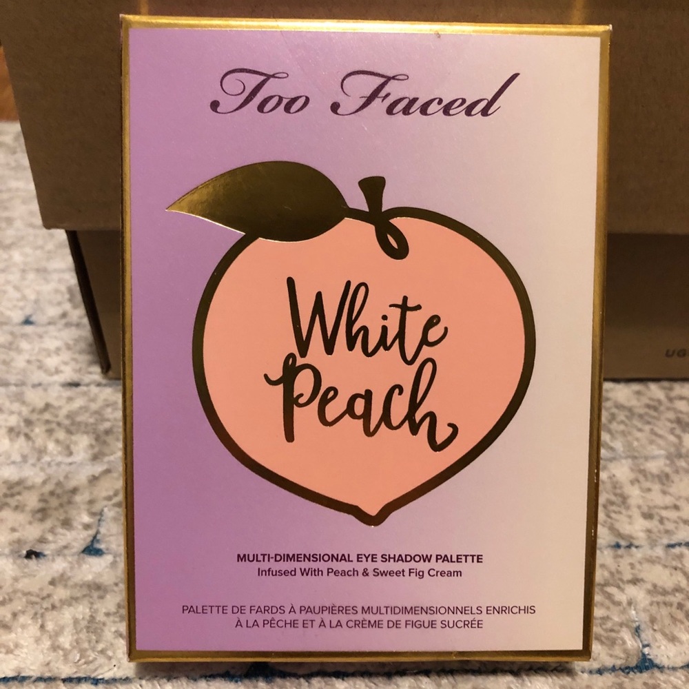 Brand new Too Faced white peach eye shadow pallet